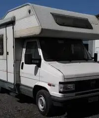 Autocaravan mansardato