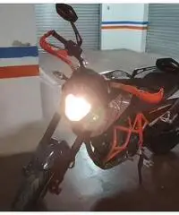 Ktm duke 690