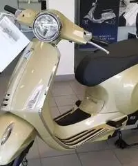 Vespa 125 Primavera "75° anniversario"