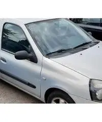 Clio dci 1.5 04 leggi bene - 2