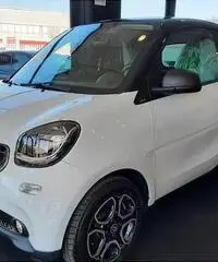 Noleggio smart fortwo 1.0 passion - 2