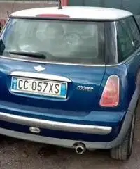 Mini Cooper 1.6 benz - 2