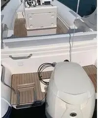 Gommone Pholas 23 con motore Evinrude 250 HP - 2