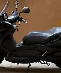 Yamaha X-Max 250 - 2