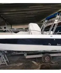 Barca Tecnofiber con motore Yamaha 150 hp