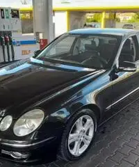 Mercedes e320 evo diesel anno 2007 km 230 mila