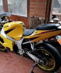 Gsx r 600 - 2