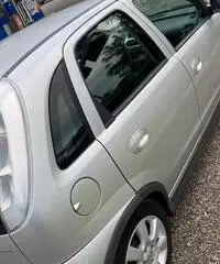 Opel corsa - 2