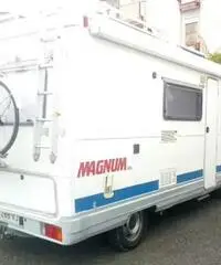 Elnagh magnum 605 motorhome - 2