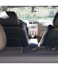 ALFA ROMEO 147 1900 JTD 16 v 140 cvTI - 5