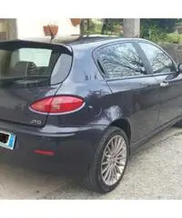 Alfa Romeo 147 - 2