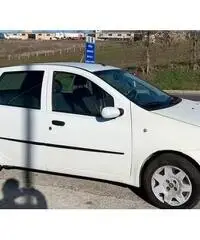 FIAT Punto 1.3 M-JET Dynamic - 2