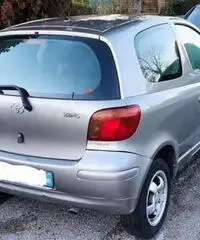 Toyota Yaris 1.3 64kw anno 2004, benzina - 2