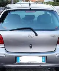 Toyota Yaris 1.3 64kw anno 2004, benzina - 3