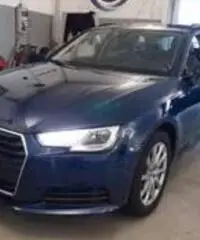 AUDI A4 5ª serie - 2017