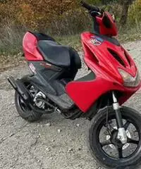 Yamaha aerox 50