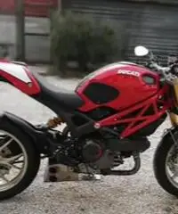 Ducati monster 1100s - 2