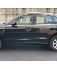 AUDI Q5 3.0 Tdi Quattro S-Line - 4