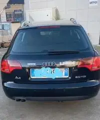 AUDI A4 3ª serie - 2005 - 3