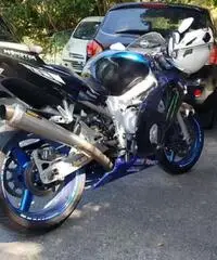 Yamaha r62