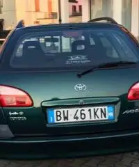 TOYOTA Avensis familiare - 2002 - 3