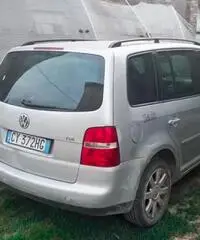 VOLKSWAGEN Touran - 2005 - 2