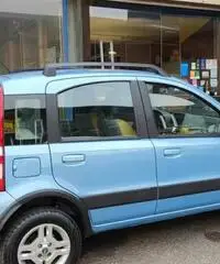 Fiat Panda 4x4 Climbing