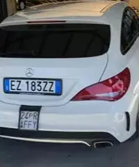 Mercedes cla 200d amg - 2