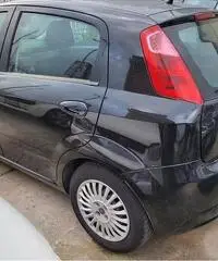 FIAT GRANDE PUNTO - 2