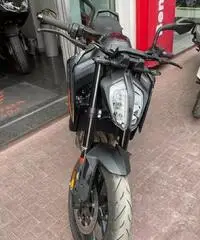 Ktm duke 890 - 2