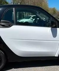 Smart Fortwo 1.0 Superpassion 71cv twinamic 2019 - 2