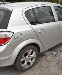 Opel Astra - 2