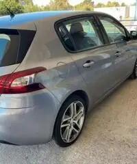 Peugeot 308 - 2