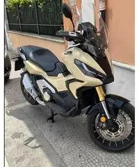 Honda xadv 2022