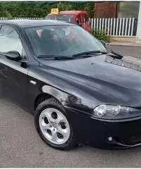 Alfa Romeo 147 1.9 JTD (120) 5 porte Distinctive, - 2