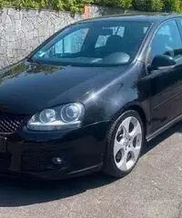 VOLKSWAGEN Golf 5ª serie - 2005