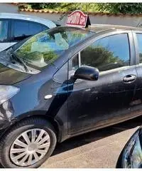 Toyota Yaris 1.0 5 porte - 2