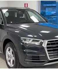 Audi Q5 2.0TDI 150CV Sport navig cam led 2018