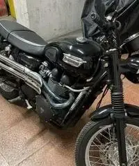 Triumph bonneville