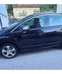 Peugeot 3008 2012