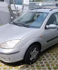 Ford Focus 1.6 benzina