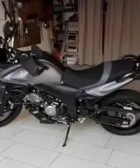 Suzuki V Strom DL 650 - 2016