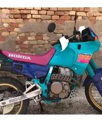 Honda Dominetor