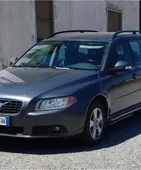 Volvo V70 - 2