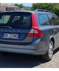 Volvo V70 - 3