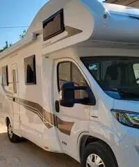 Camper mansardato 7 posti viaggio letto