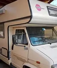 Camper mansardato