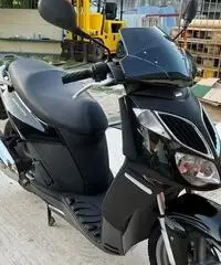 Aprilia Sportcity 200