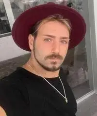 Ragazzo disponibile da subito