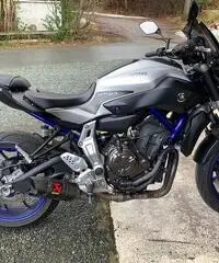 Yamaha MT-07 - 4